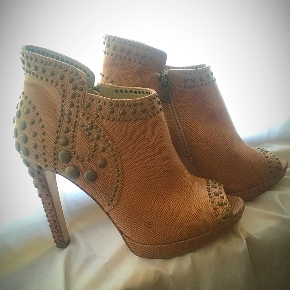 BCBG Rochelle Bootie